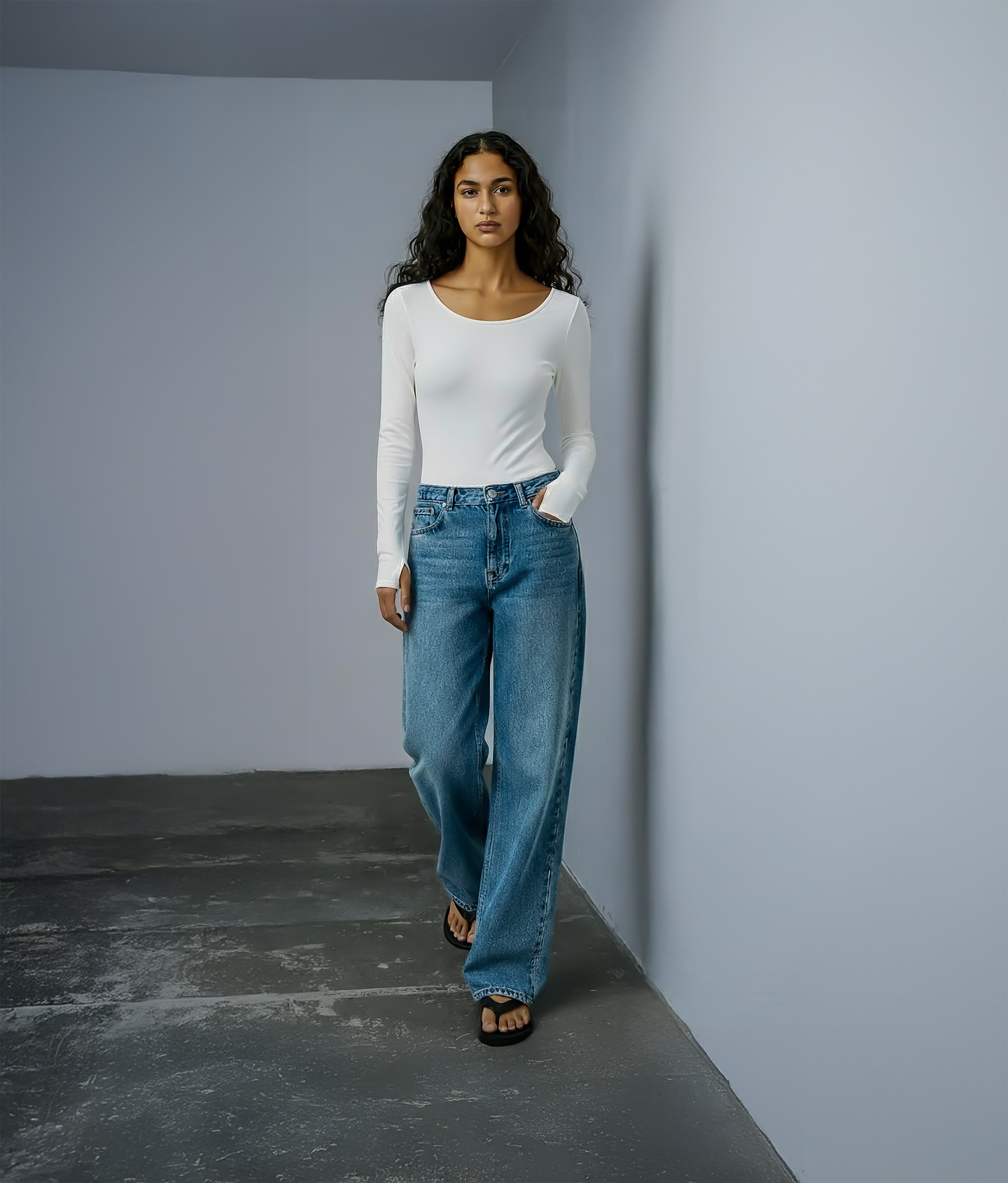 White BodySuite Long Sleeve Thumbhole