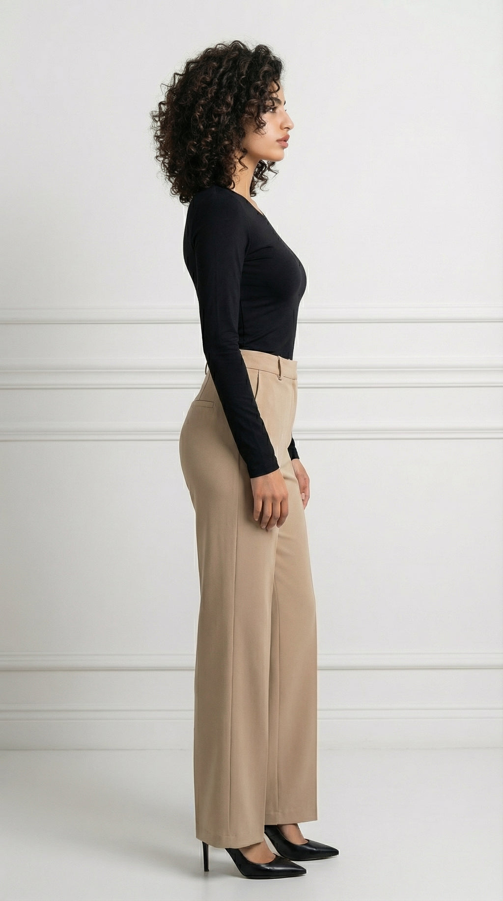 Black Scoope Neck Long Sleeve Top